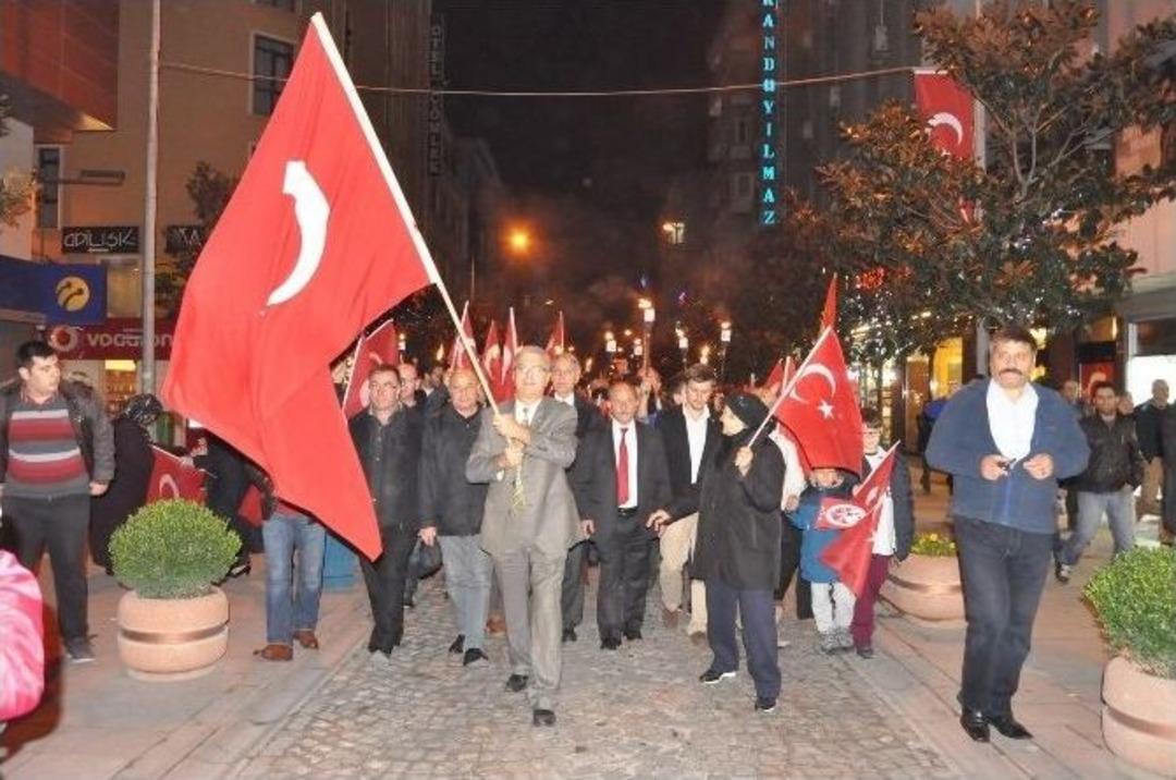 Balıkesir&rsquo;de Fener Alayı