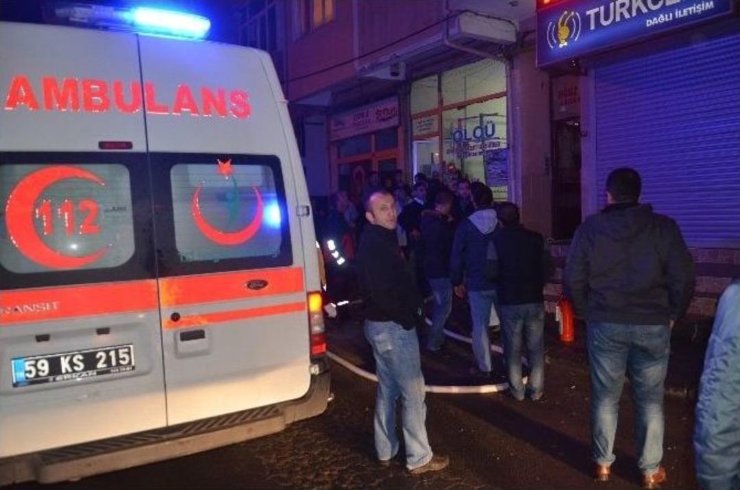 Apartman Katında &Ccedil;ıkan Yangın Korkuttu