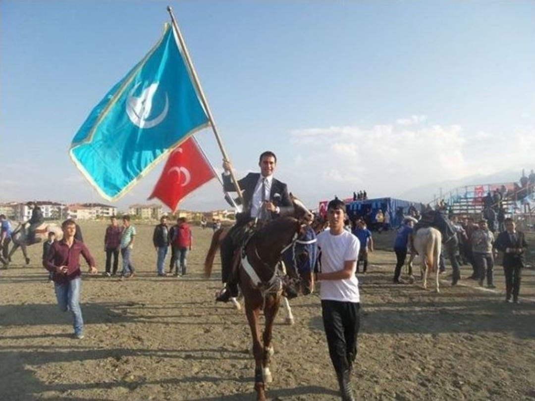 Erzincan Da 91. Yıla &Ouml;zel Atlı Cirit M&uuml;sabakası D&uuml;zenlendi