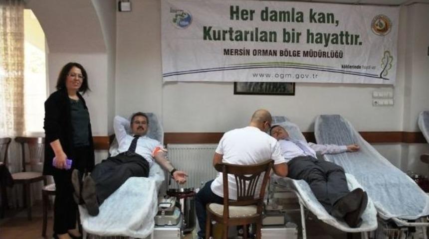 Mersin Ormancılarından Kızılay&rsquo;a Kan Bağışı