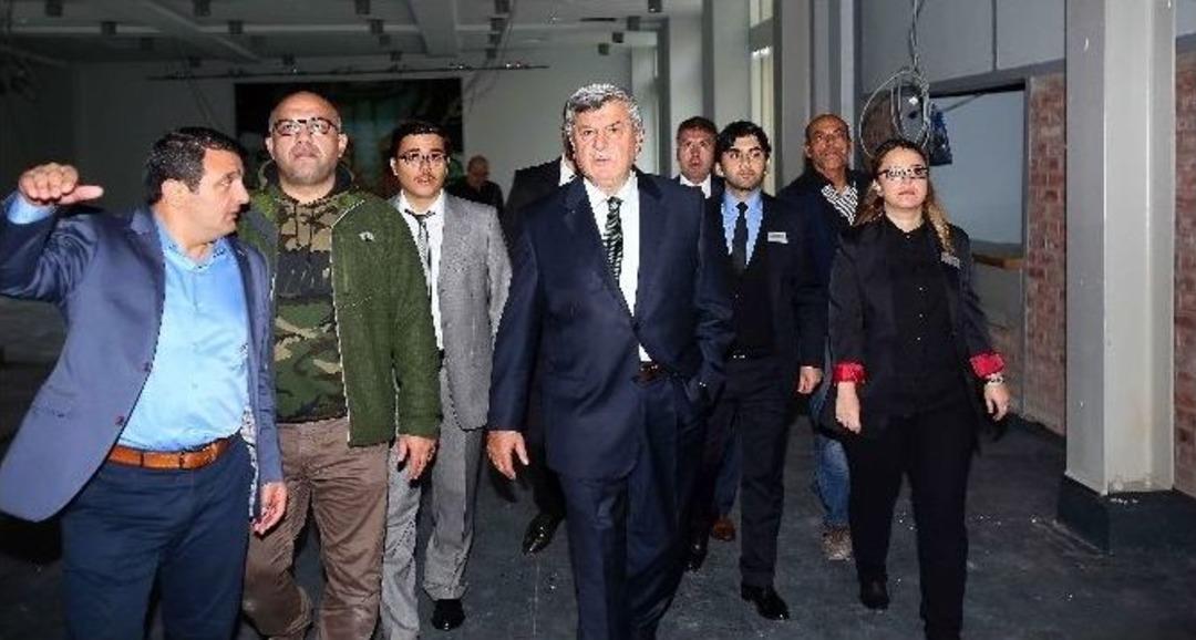 Bilim Merkezi Artık G&uuml;n Sayıyor