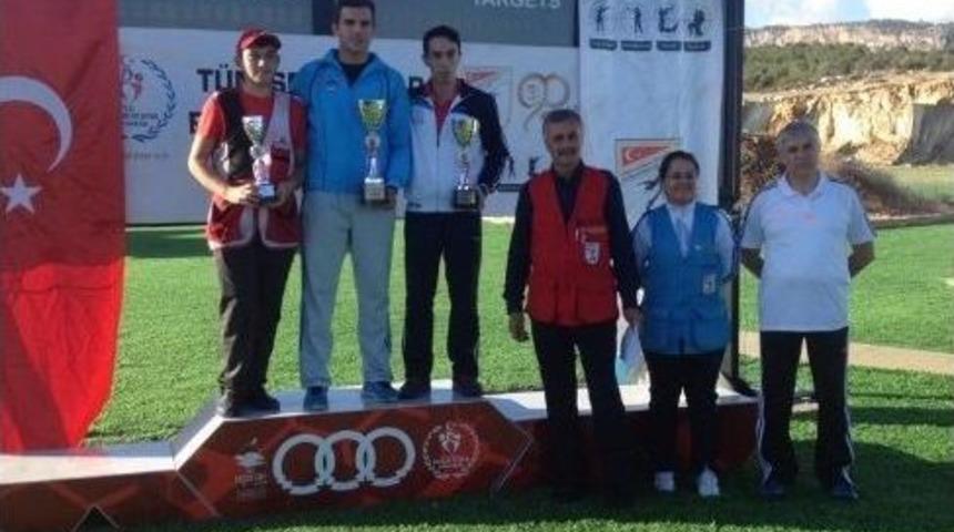 Kağıtsporlu Atıcılar Cumhuriyet Şampiyornu