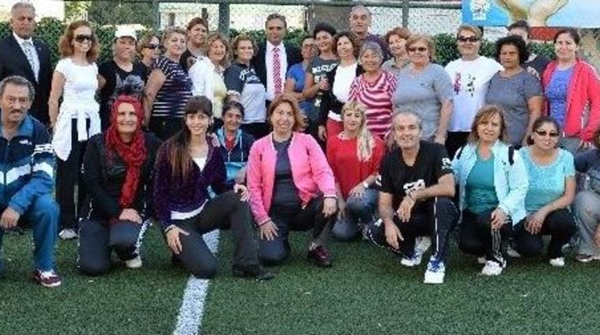 Başkan Uysal, &ldquo;spora Ve Sanata Devam&rdquo;