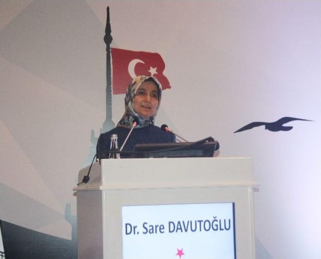 Sare Davutoğlu: &ldquo;tıp Ve Sağlık, Sekt&ouml;r Olarak G&ouml;r&uuml;lmemelidir&rdquo;