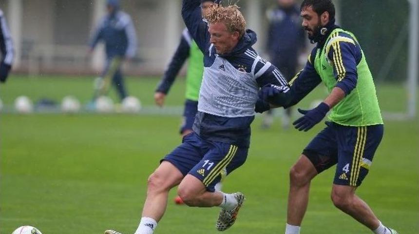 Fenerbah&ccedil;e Derbi Hazırlıklarını S&uuml;rd&uuml;rd&uuml;