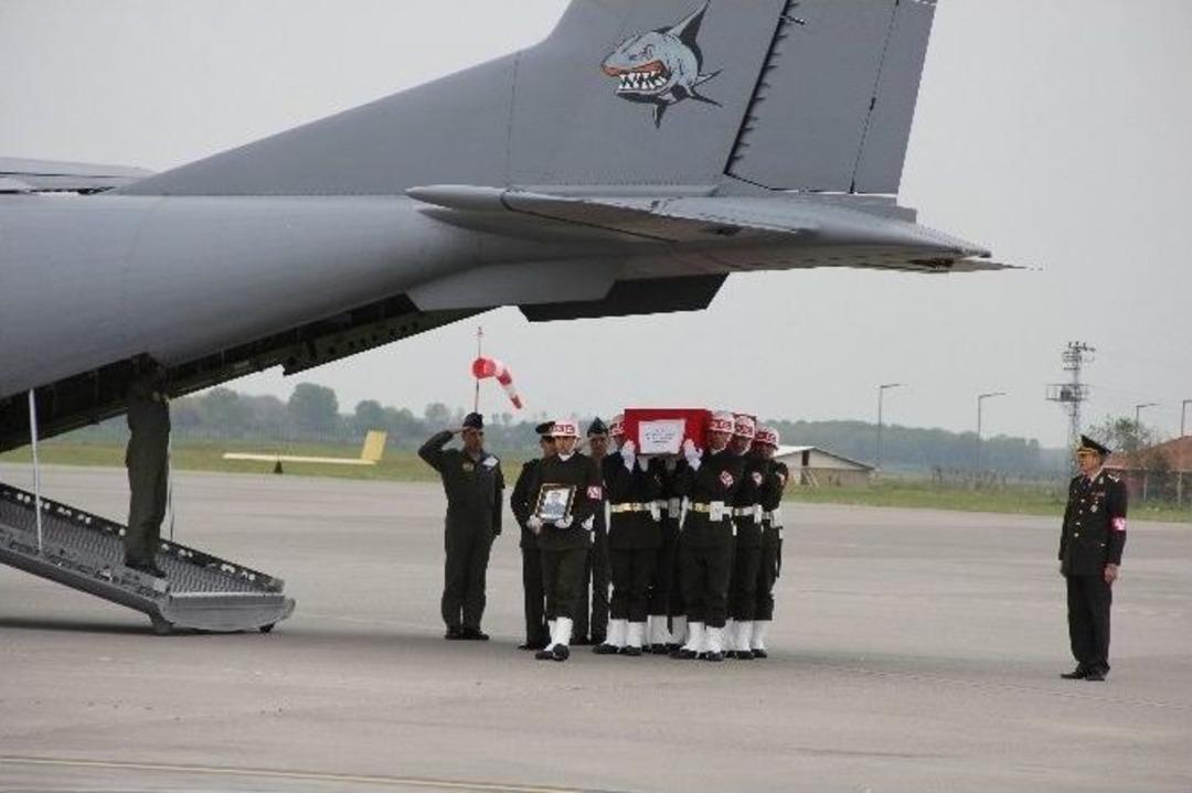 Şehit Astsubay Samsun&rsquo;da Askeri T&ouml;renle Karşılandı