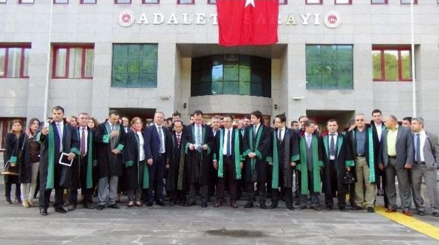 Avukat B&uuml;rosuna Silahlı Saldırı