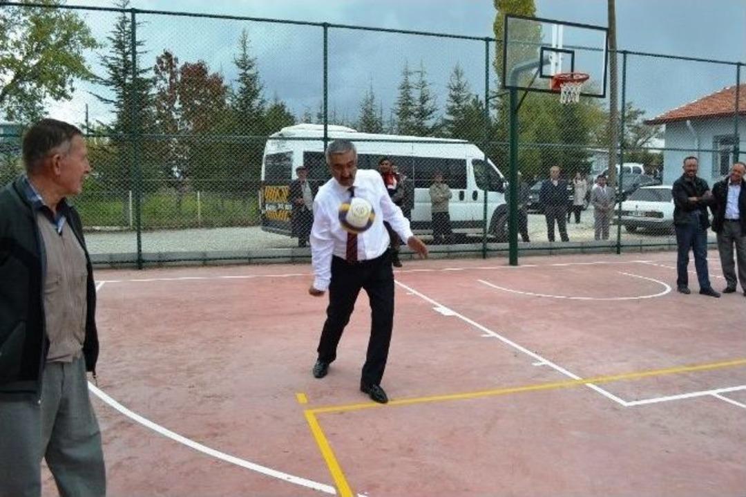 &Ccedil;imsa &Ccedil;arıklı K&ouml;y&uuml;ne Ana Sınıfı Yaptı