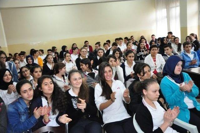 Manisa’da 500 Öğrenciye Bonzaiyle Mücadele Eğitimi