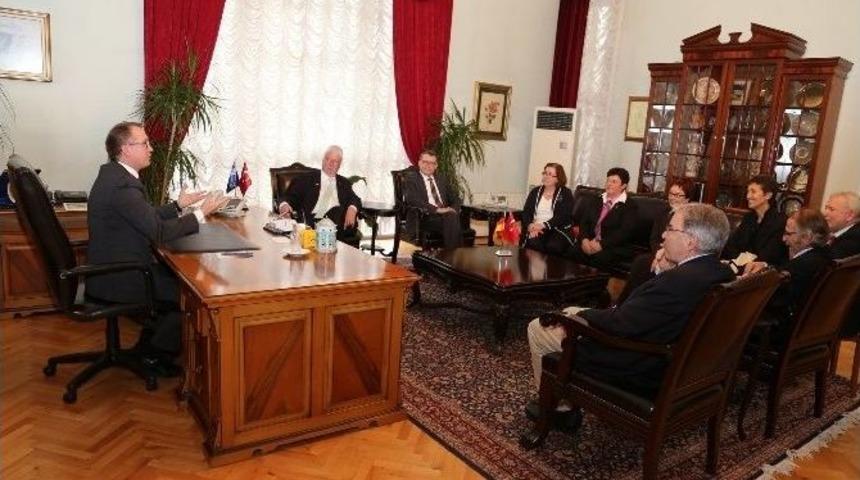 Hessen Yöneticilerinden Büyükşehir’e Ziyaret