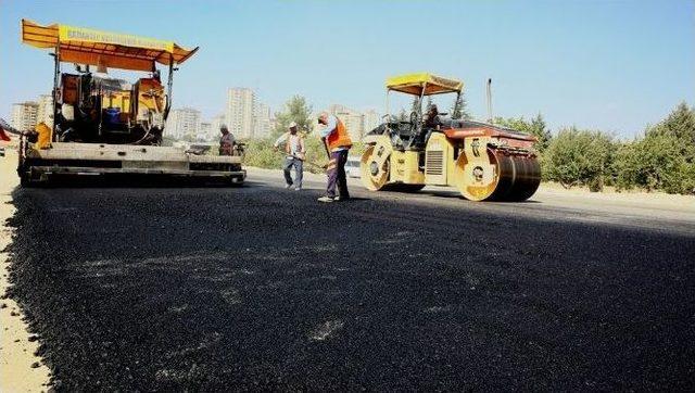 Büyükşehir’in Asfalt Çalışmaları Sürüyor