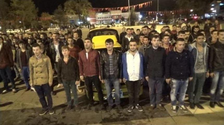 Ter&ouml;re Konvoylu Tepki