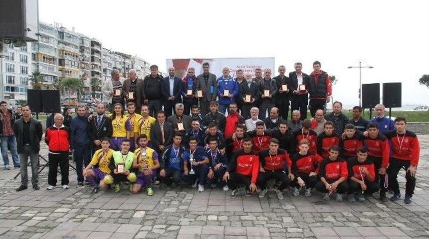 Konak&rsquo;ın Cumhuriyet Kupası &Uuml;lk&uuml;spor&rsquo;un