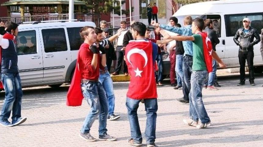 (&ouml;zel Haber) &Ccedil;ıldır, Askerlerini Uğurluyor