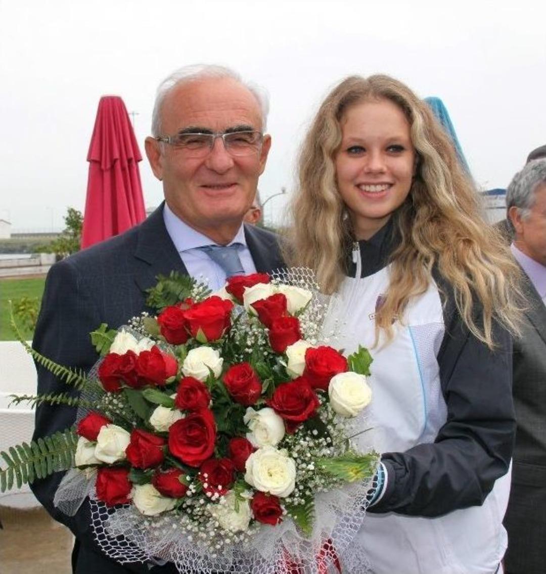 Anakent Spor Kul&uuml;b&uuml; Tanıtıldı