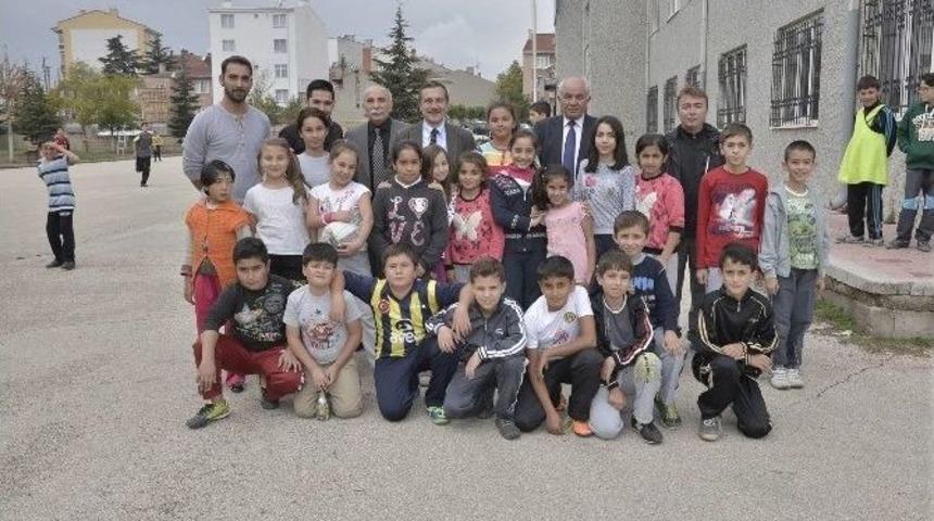 Başkan Ataç’tan İlkokul Ziyareti
