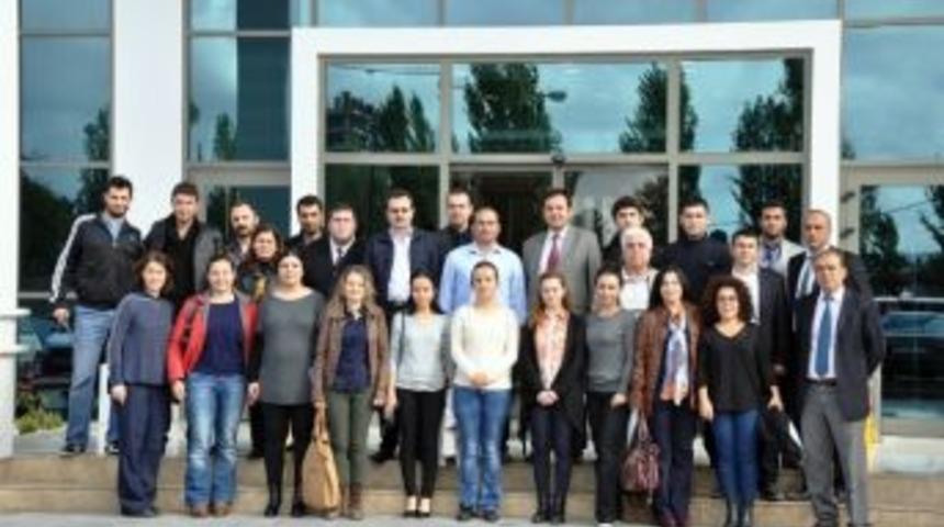 Gıda Kontrol&ouml;rleri Belgelerini Aldı