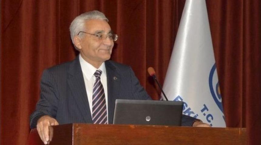Esog&uuml;&rsquo;de Prof. Dr. Kaya İ&ccedil;in Emeklilik T&ouml;reni