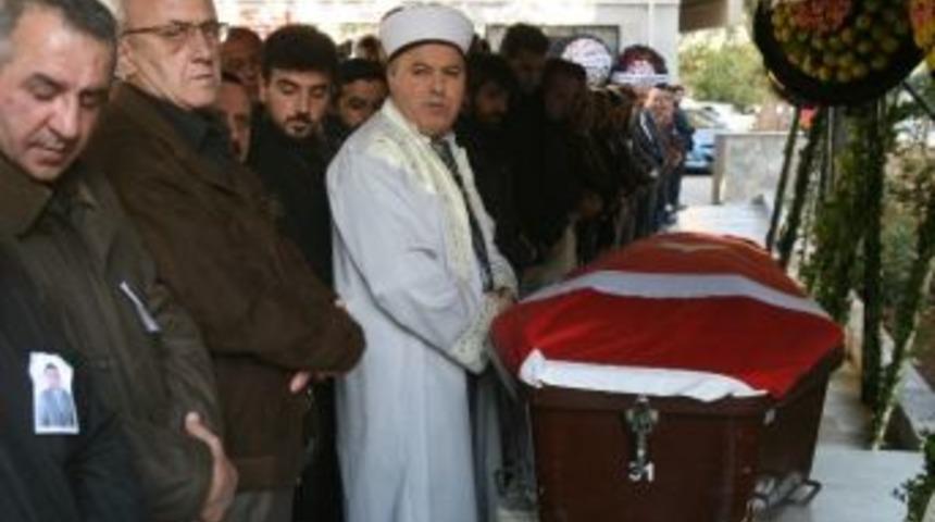 Halı Sahada Hayatını Kaybeden M&uuml;d&uuml;re Son G&ouml;rev