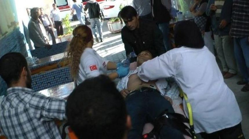 Damdan D&uuml;şen Gen&ccedil; Yoğun Bakımda