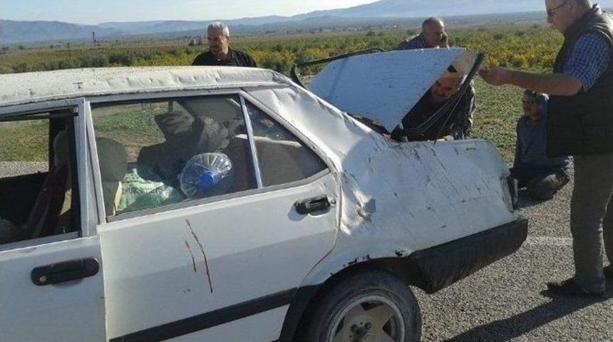 Kilis&rsquo;te Otomobil Takla Attı