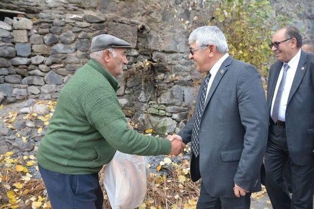 Başkan Karaçanta Mahalle Ziyaretlerine Devam Ediyor