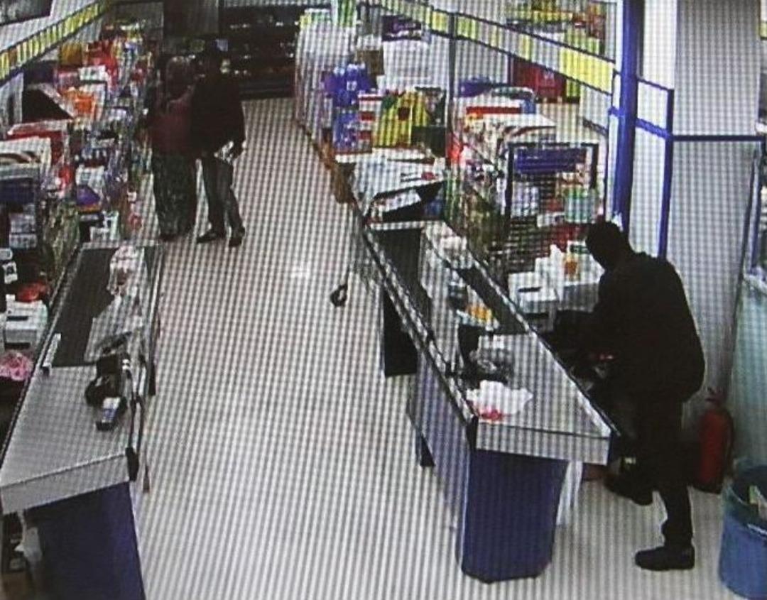 (&ouml;zel) Adana&rsquo;da Komedi Filmi Gibi Market Soygunu