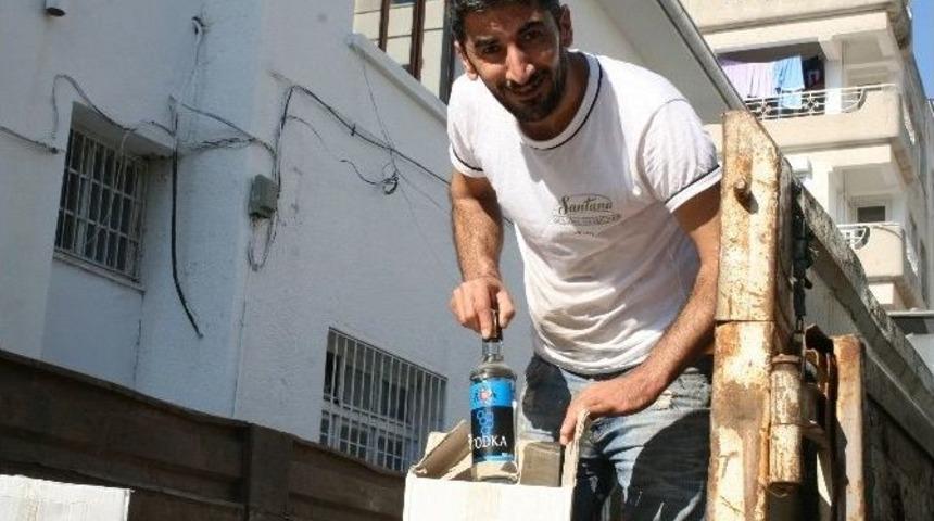 Marmaris&rsquo;te 30 Bin Şişe İ&ccedil;ki İmha Edildi