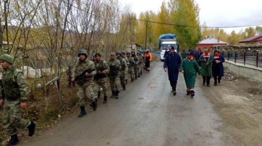 Van&rsquo;da Kaybolan Nehir&rsquo;in Arama &Ccedil;alışmaları Yeniden Baladı