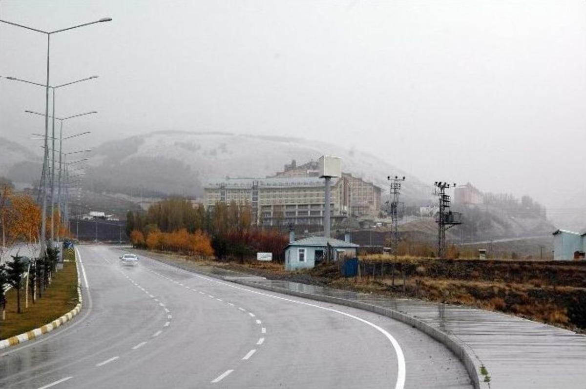 Erzurum&rsquo;da Kar Yağışı