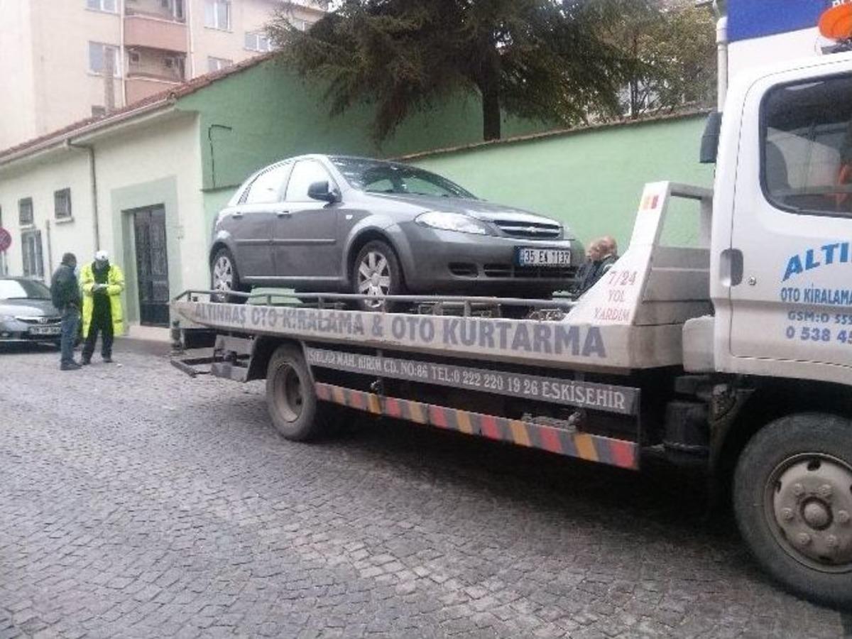 Park Yasağına Uymayan Ara&ccedil;lara Denetim