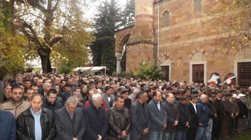 Elmas Ve Aksu Ailelerinin Acı G&uuml;n&uuml;