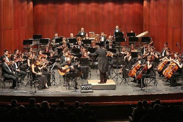 Senfoni&rsquo;den Cumhuriyet Bayramı &Ouml;zel Konseri 1