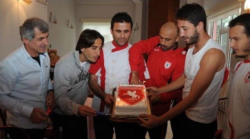 Kaptan 34 Yaşına Girdi