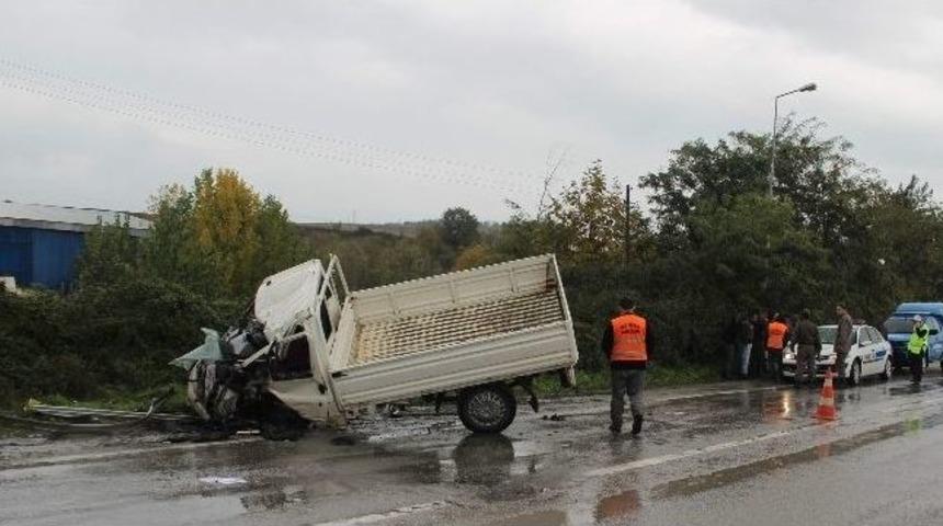 Samsun&rsquo;da Trafik Kazası: 2 Yaralı