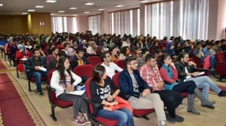 Girişim Topluluğu, Proje Tanıtım Ve Tanışma Toplantısı D&uuml;zenledi