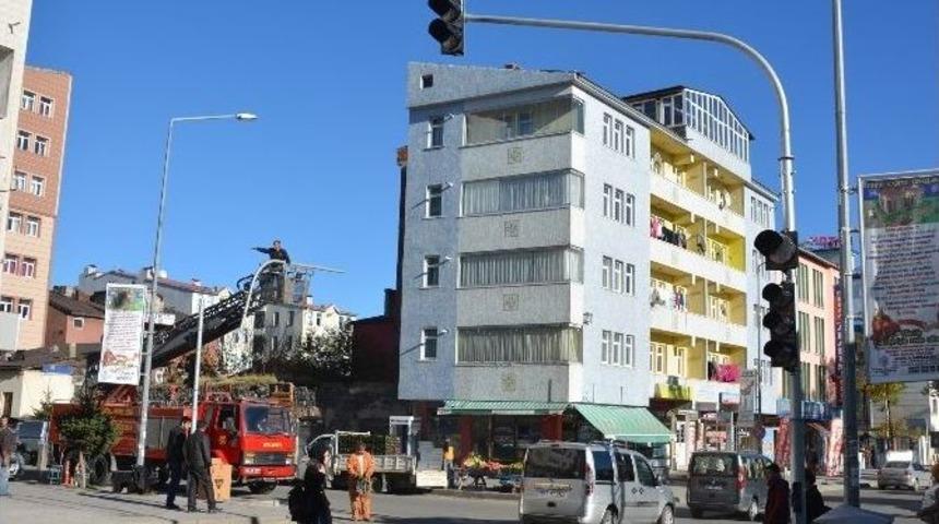 Kars Belediyesi Sinyalizasyon Ve Işıklandırma &Ccedil;alışmaları Başlattı