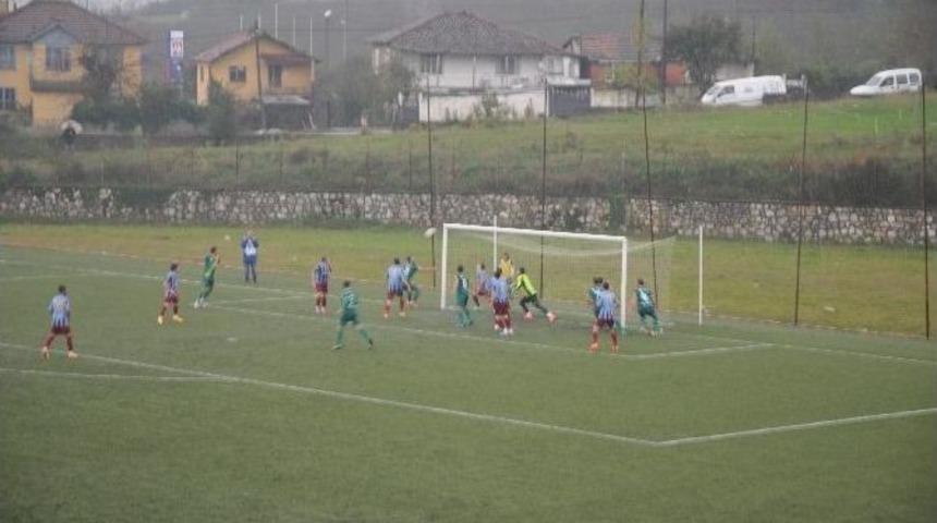 Yeni Lider Ak&ccedil;akocaspor 3, Kaynaşlı Belediye 1