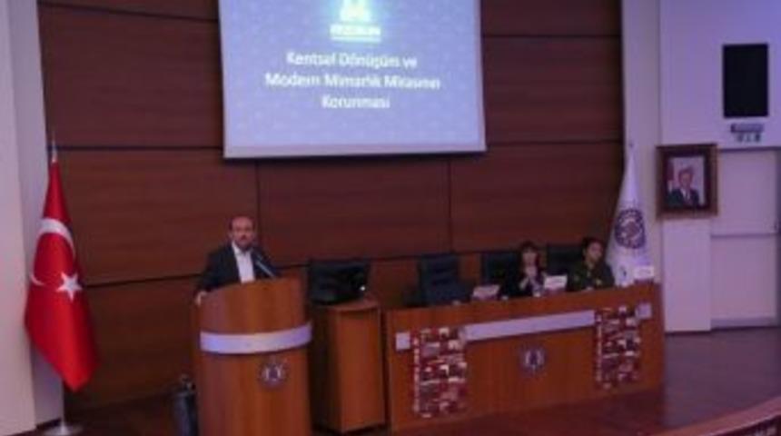 T&uuml;rkiye Mimarlığında Modernizmin Yerel A&ccedil;ılımları