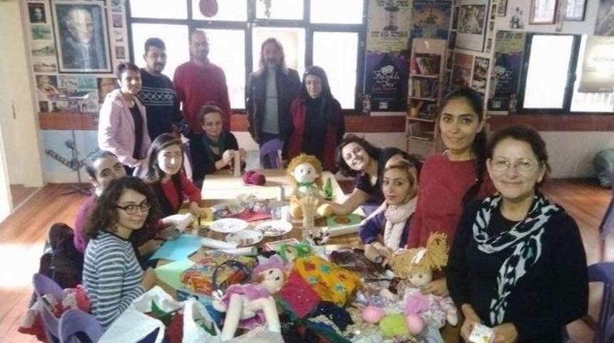 İzmir&rsquo;den Suru&ccedil;&rsquo;a Oyuncak K&ouml;pr&uuml;s&uuml;