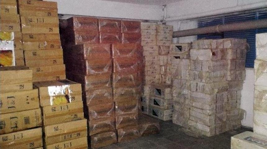Amasya&rsquo;da 258 Bin Paket Ka&ccedil;ak Sigara Ele Ge&ccedil;irildi