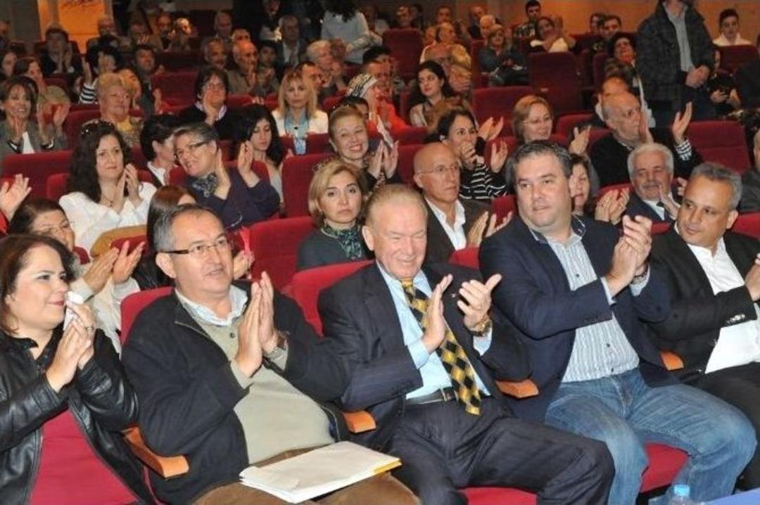 Buca&rsquo;da D&uuml;ndar Ve Sertel&rsquo;e Yoğun İlgi