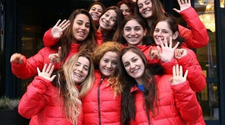 Karateciler D&uuml;nya Şampiyonasına Hazır