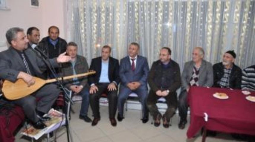 Başkan &Uuml;z&uuml;lmez, Yozgatlılara Konuk Oldu