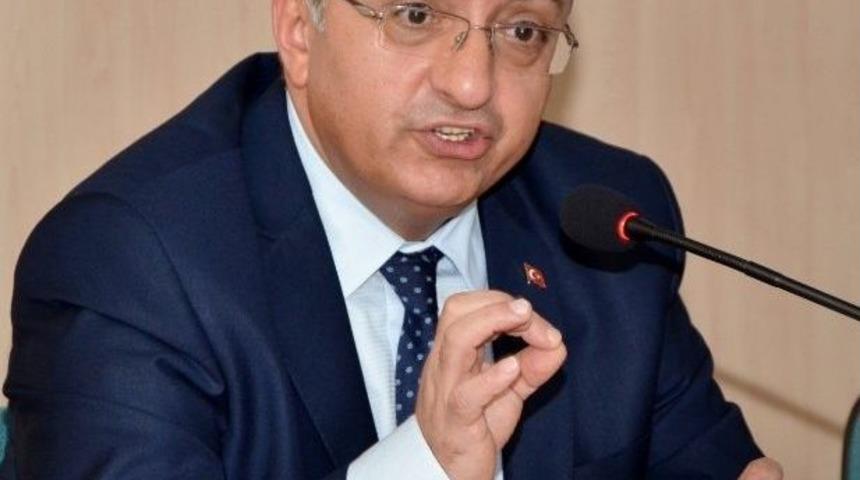 Vergi Dairesi Başkanı Demir, Etso Meclisi&rsquo;nde Konuştu