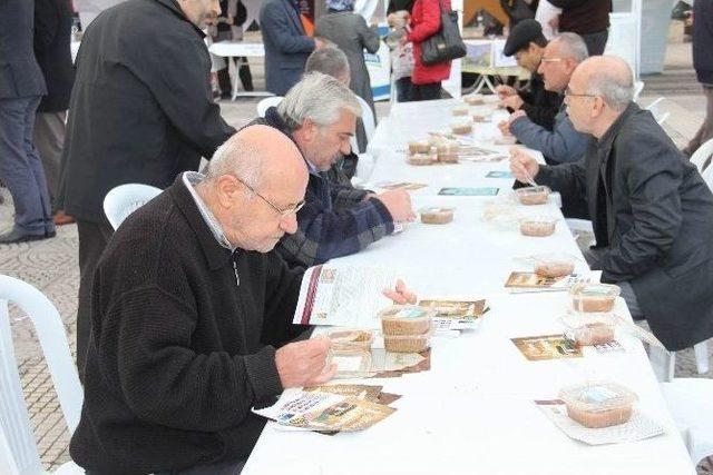 Samsun’da Aşure Dağıtımı