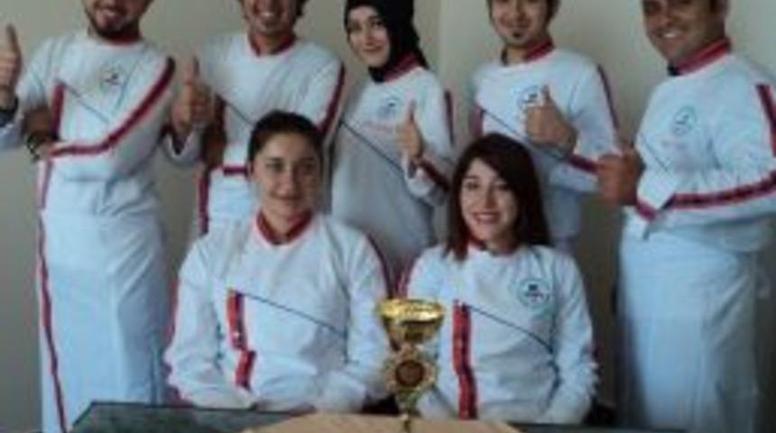 Alanya Tso Meslek Y&uuml;ksekokulu İkram Hizmetleri Programı &Ouml;d&uuml;lleri Topladı