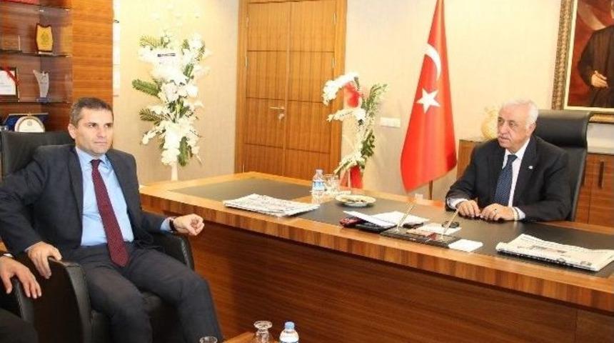 &Ccedil;ıkmaz, "ihracatta D&uuml;nya Pazarlarının &Ouml;nemli Akt&ouml;rleri Arasında Yer Alacağız"