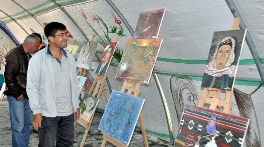 Vali Yardımcısı Öztürk Çadır Kentte İncelemelerde Bulundu.