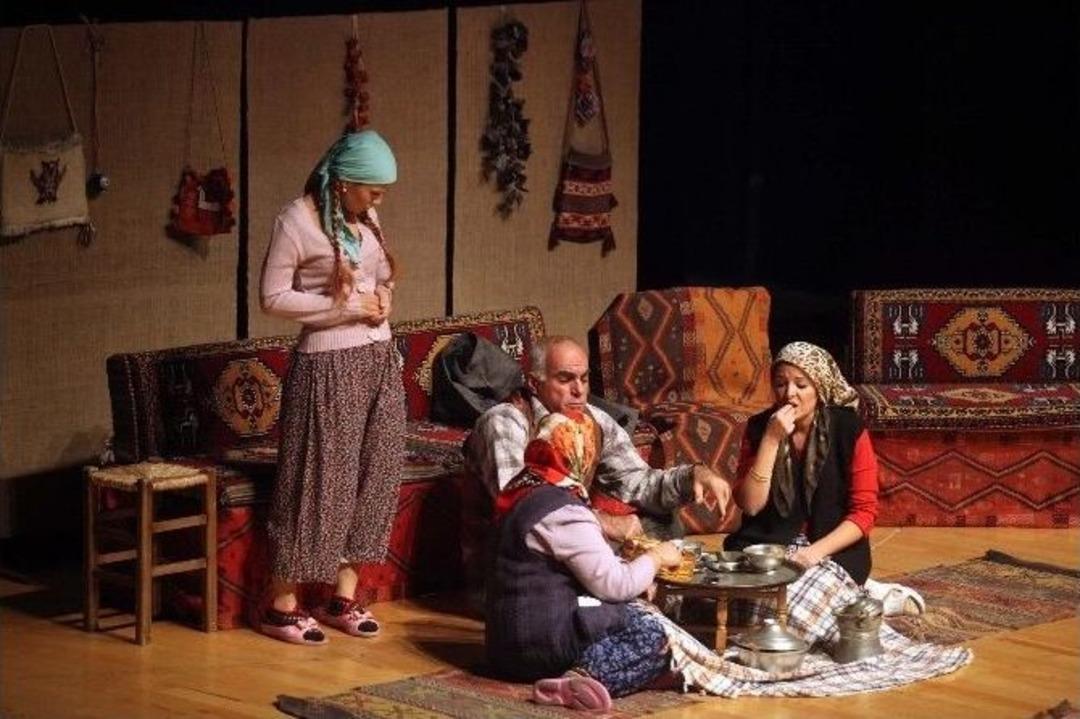 &ldquo;resmi Nikah&rdquo;ta Aşka Geldi